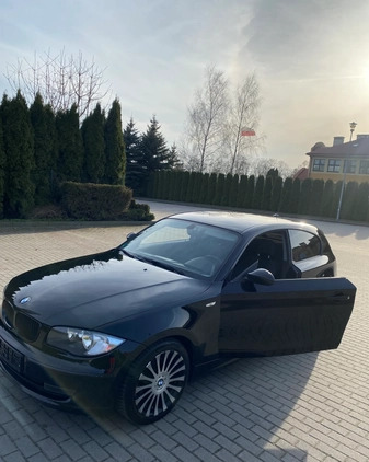 BMW Seria 1 cena 18200 przebieg: 349000, rok produkcji 2007 z Piastów małe 191